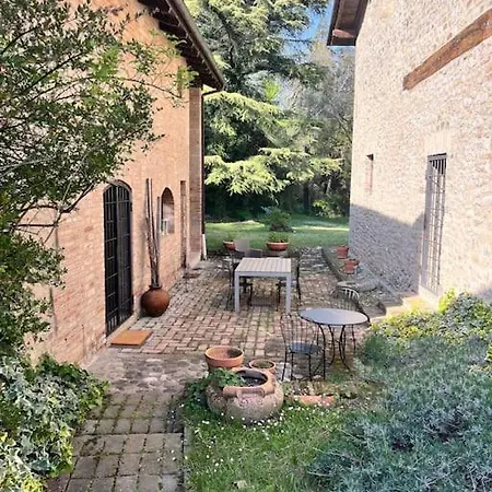 Borgo Storico Il Casetto *